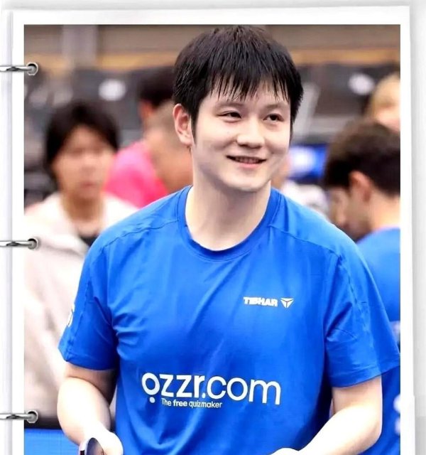 德国乒乓球联赛60周年典礼，首页挂的中国面目让网友直呼“没思到”